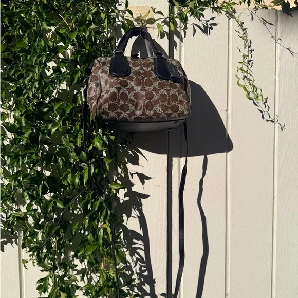 Coach Black and Brown Signature Satchel - Picture 3 of 8